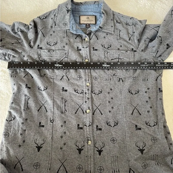 Legendary Whitetails Long Sleeve Button Up Shirt Size XL Like New - Picture 4 of 6